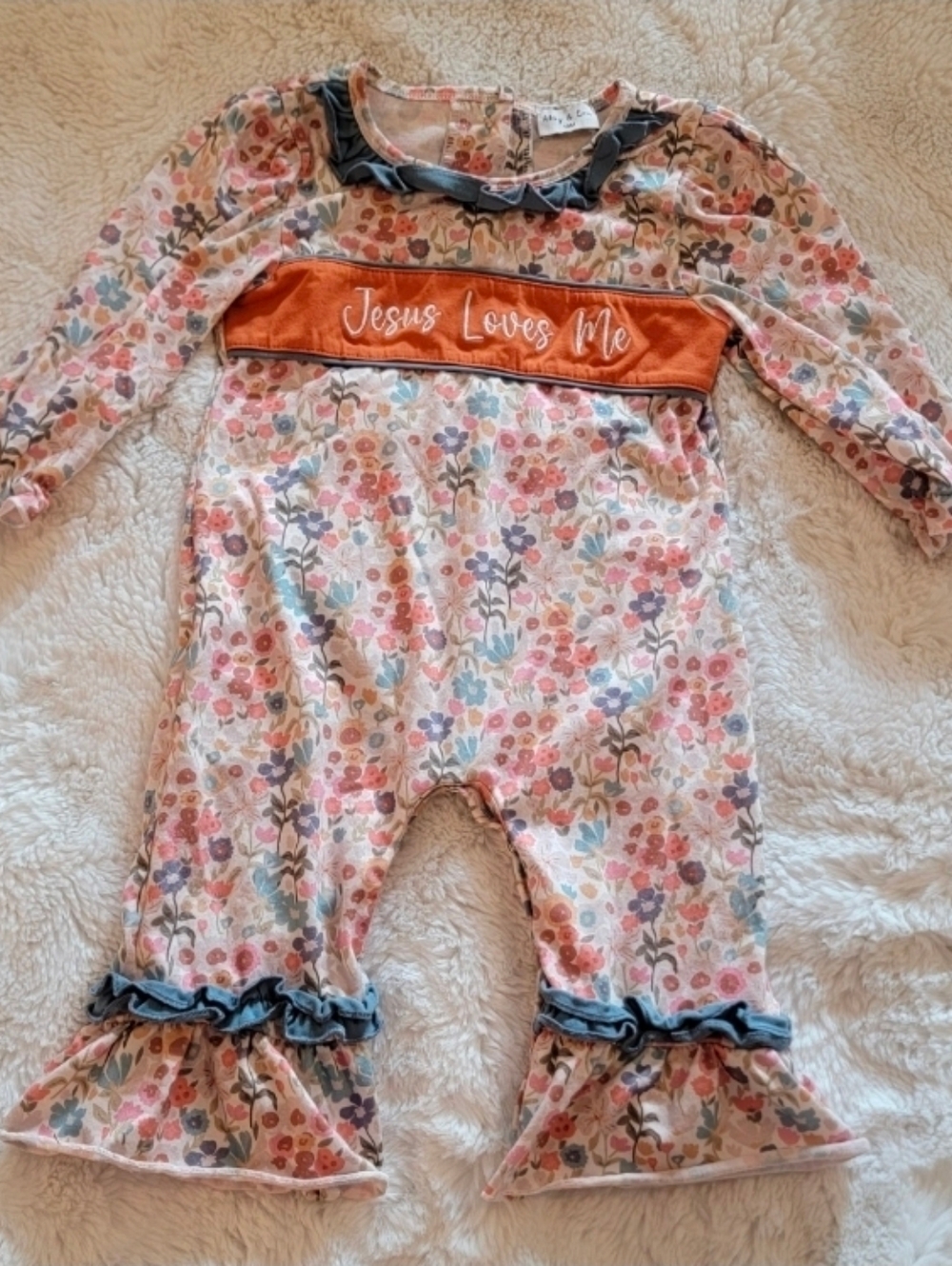 Girl's Boutique Abby And Evie Jesus Loves Me Floral Romper Outfit 18M